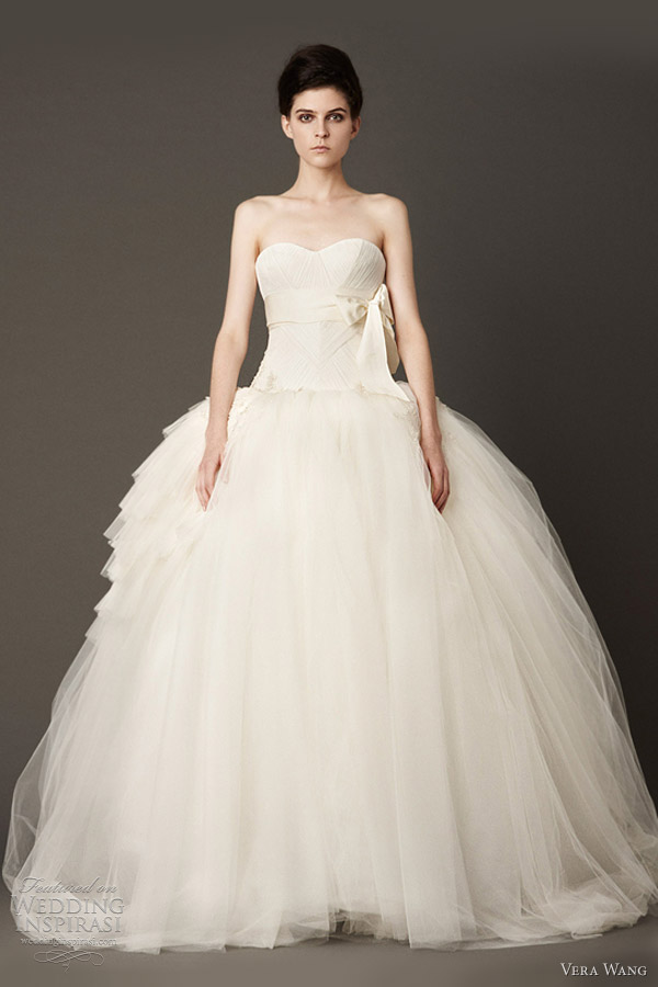 Vera Wang Wedding Dresses Fall 2013 Wedding Inspirasi Page 2