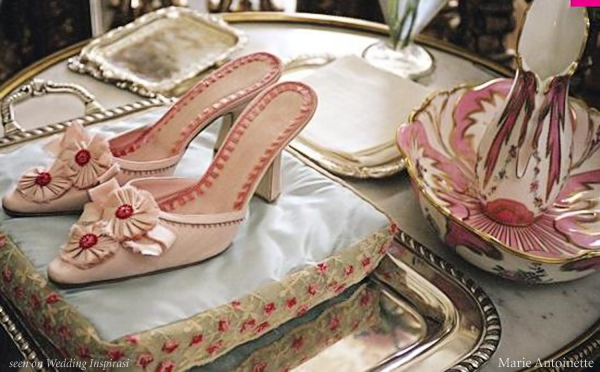 Bridal Inspiration – Antoinette Part 2: Shoes and Hand Fans | Inspirasi