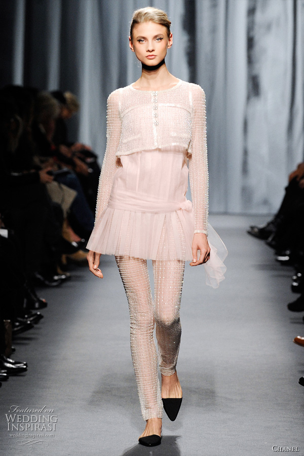Chanel Haute Couture Spring Summer 2011 Same shape as sideless