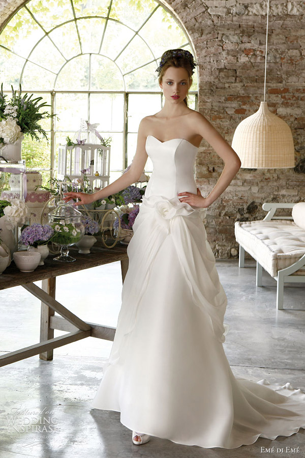 Emé di Emé Wedding Dresses 2012 — Provençal Atmosphere Bridal ...