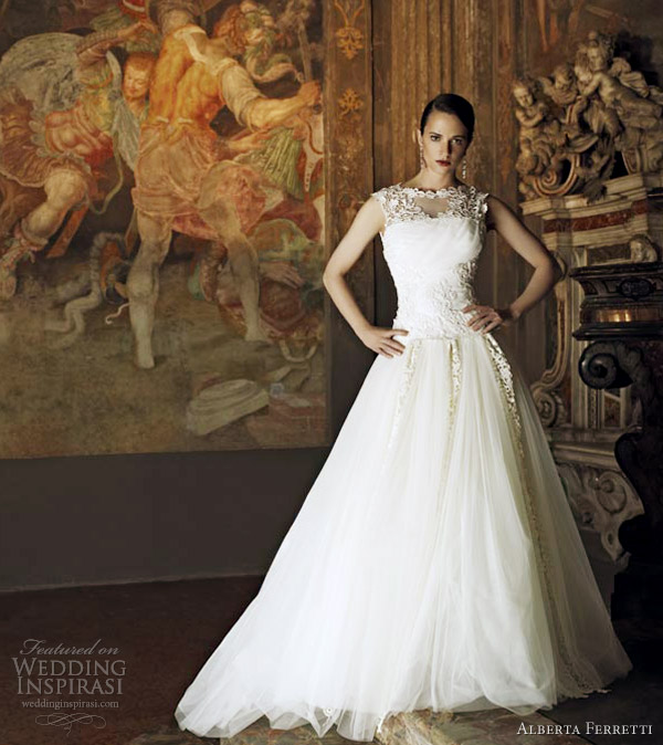 Buy > alberta ferretti wedding dress > in stock