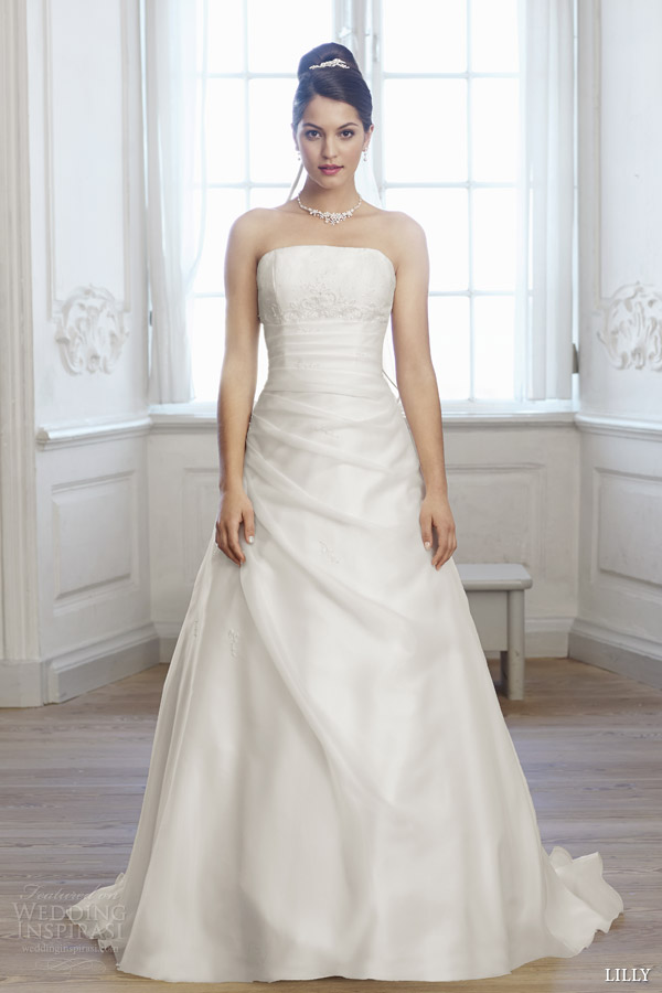 LILLY 2014 Wedding Dresses | Wedding Inspirasi