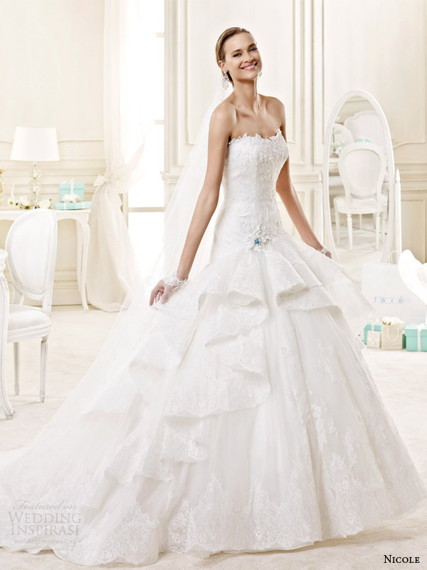 Nicole 2015 Wedding Dresses | Wedding Inspirasi