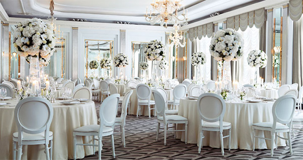 claridges london wedding venue luxury white wedding reception decor