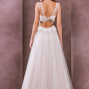 divine atelier wedding dress 2015 bridal sleeveless strap v neckline embroidery bodice tullet a line gown inna back