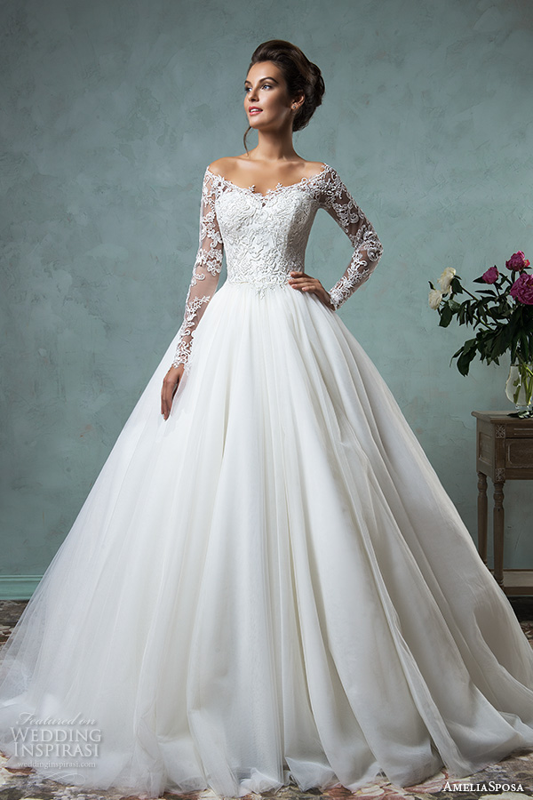 lace top ball gown wedding dress