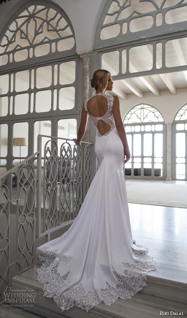 slim fit lace wedding dresses