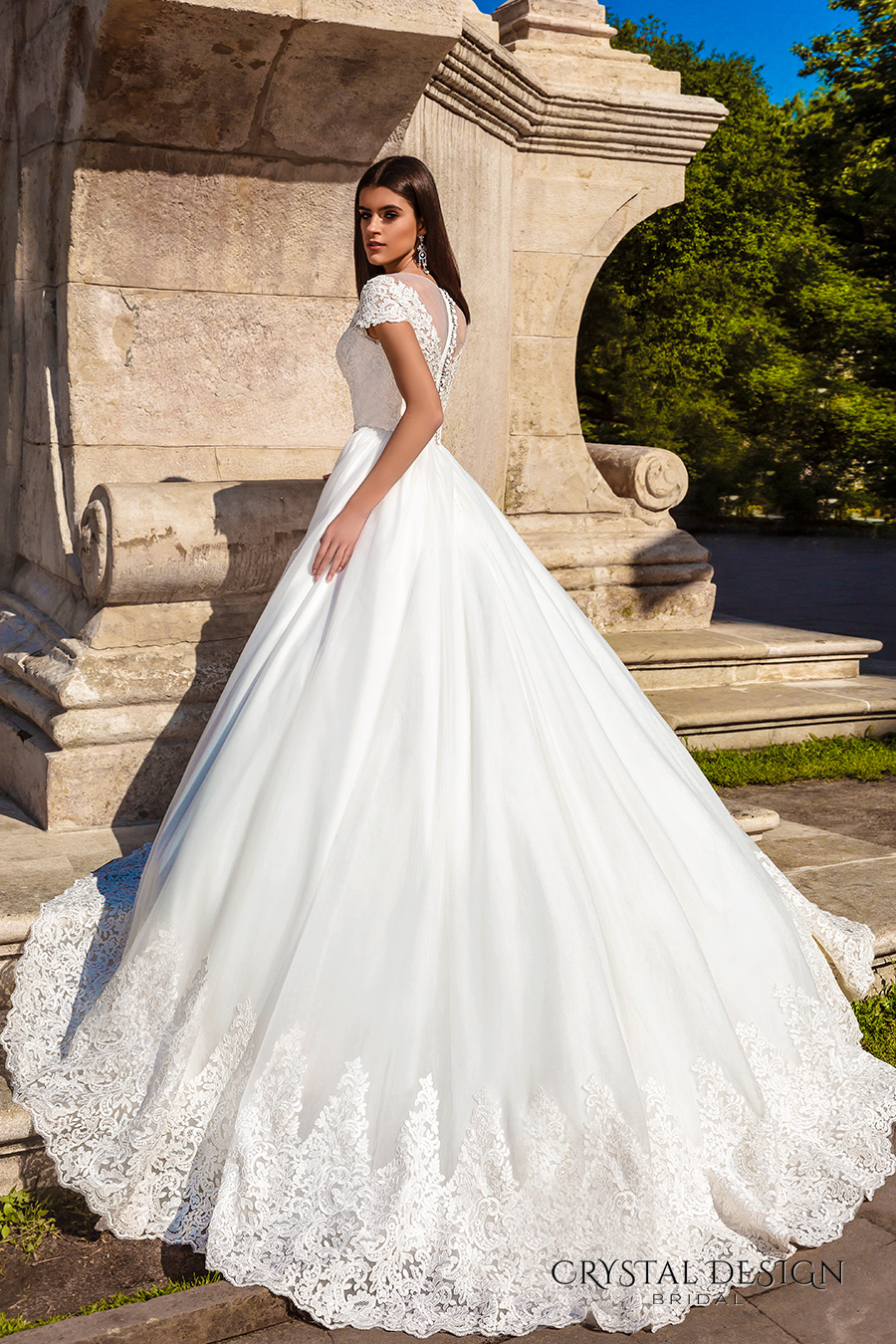Choosing the Perfect Romantic Wedding Dress for Your Bridal Look - Angela  Kim Couture