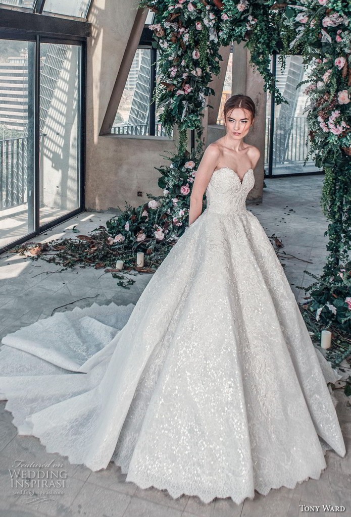 Tony Ward La Mariée Spring 2019 Wedding Dresses — “Roman Romance ...