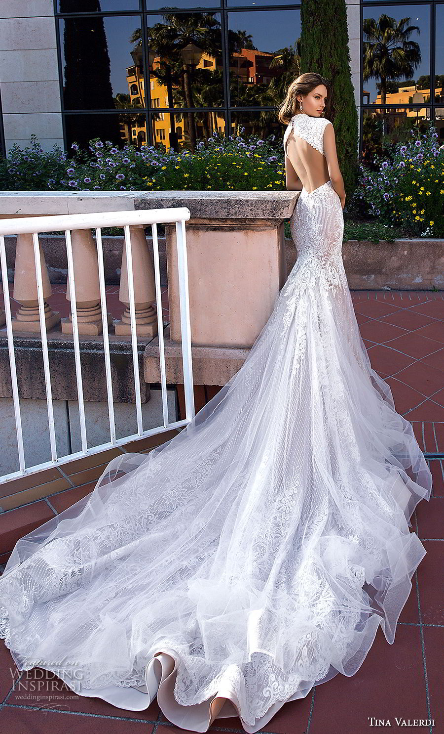 Cocktail Wedding Dress for a Light and Romantic Look - Tina Valerdi