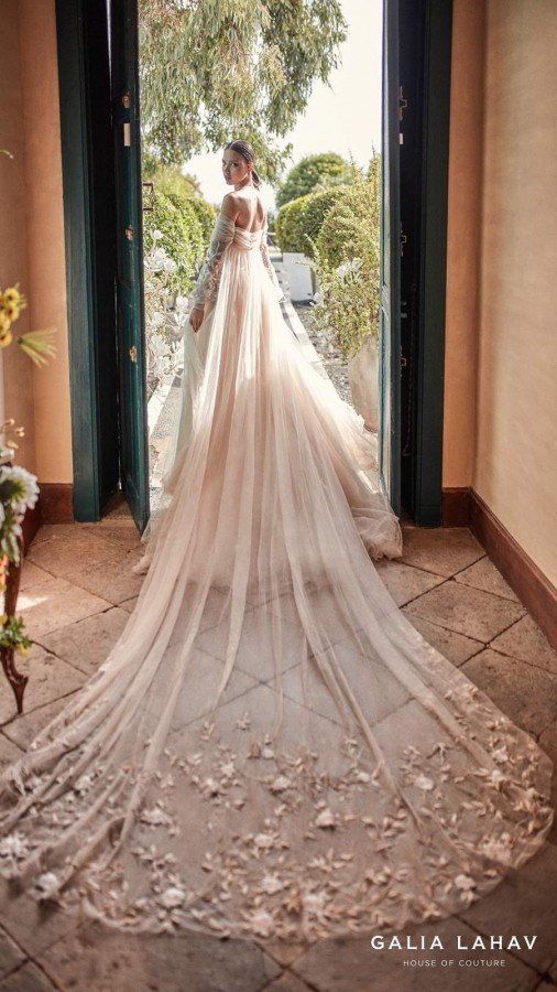 Stunning Real Brides in Galia Lahav Couture Wedding Dresses | Wedding ...