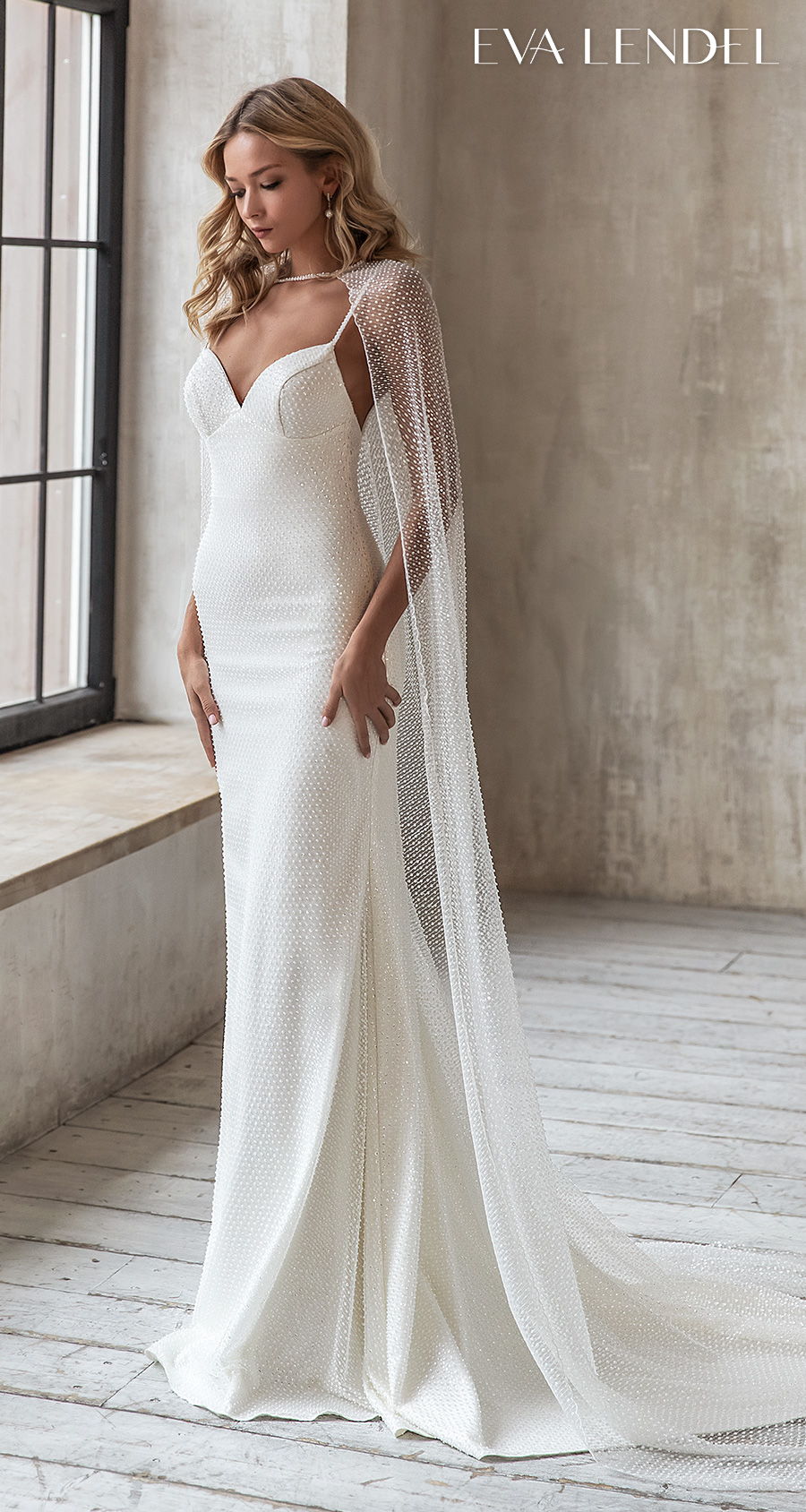 Eva Lendel Daniel + Cape - Size 10 – Luxe Redux Bridal