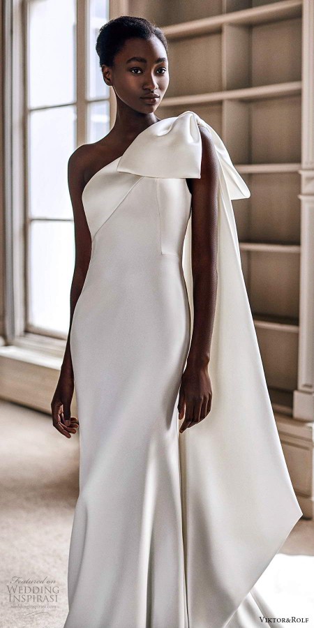 Viktor&Rolf Mariage Spring 2021 Wedding Dresses | Wedding Inspirasi