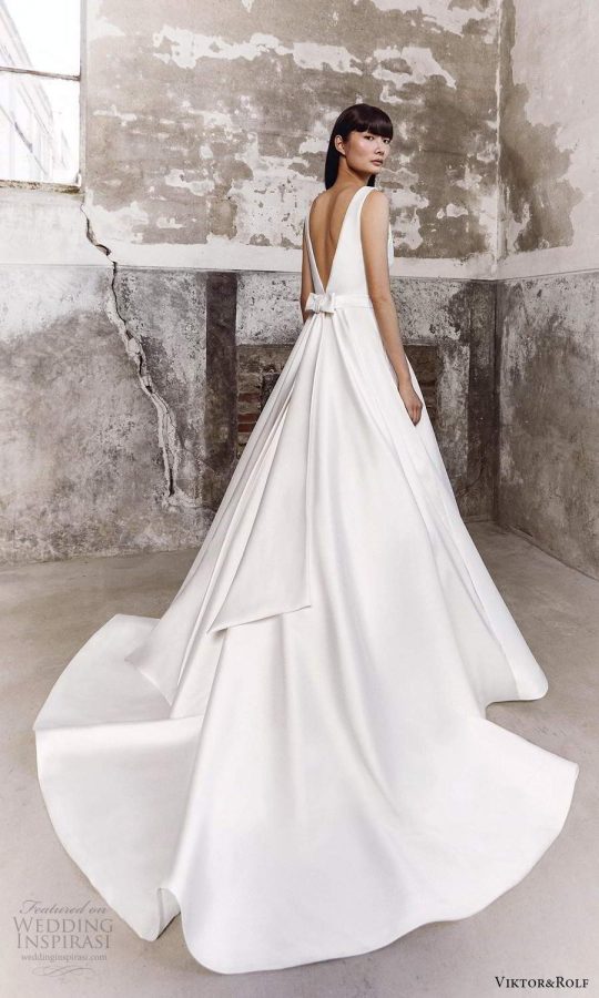 viktor and rolf wedding dress 2021