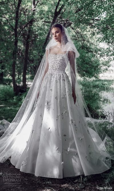 Tony Ward La Mariée Spring 2022 Wedding Dresses | Wedding Inspirasi