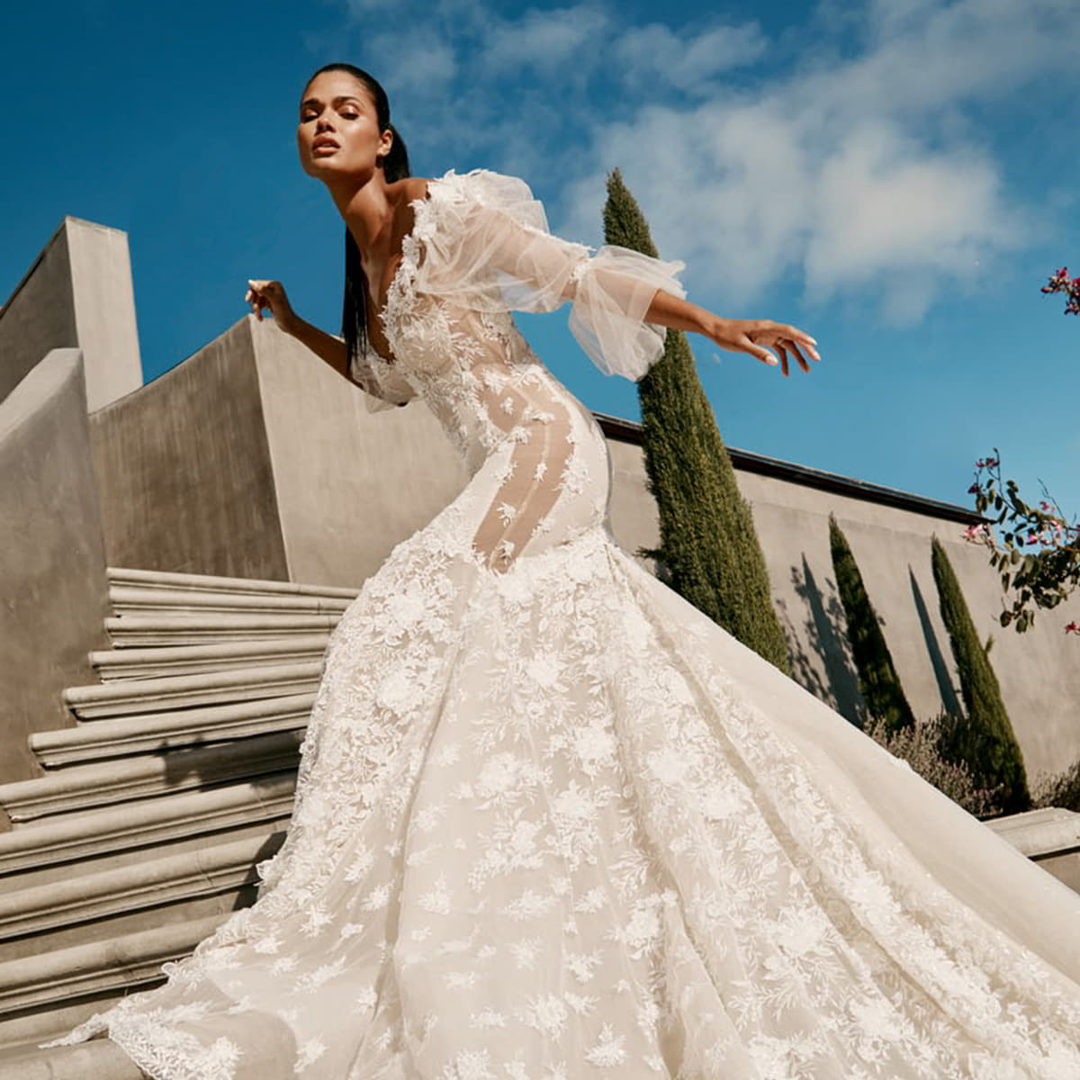 https://www.weddinginspirasi.com/wp-content/uploads/2022/05/galia-lahav-spring-2023-couture-bridal-collection-featured-on-wedding-inspirasi-thumbnail.jpg